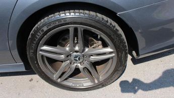 MERCEDES-BENZ E-CLASS 2.0 E200d AMG Line (Premium Plus) Saloon 4dr Diesel G-Tronic+ Eu