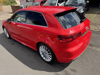 AUDI A3 1.8 TFSI S line Hatchback 3dr Petrol S Tronic quattro Euro 6 (s/