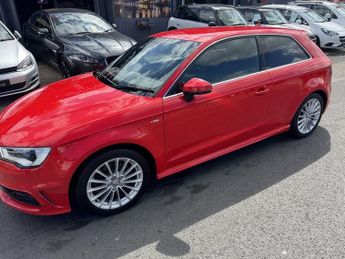 AUDI A3 1.8 TFSI S line Hatchback 3dr Petrol S Tronic quattro Euro 6 (s/