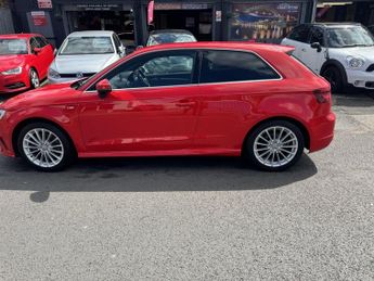 AUDI A3 1.8 TFSI S line Hatchback 3dr Petrol S Tronic quattro Euro 6 (s/
