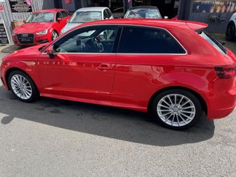 AUDI A3 1.8 TFSI S line Hatchback 3dr Petrol S Tronic quattro Euro 6 (s/