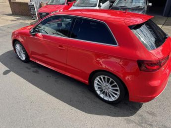 AUDI A3 1.8 TFSI S line Hatchback 3dr Petrol S Tronic quattro Euro 6 (s/