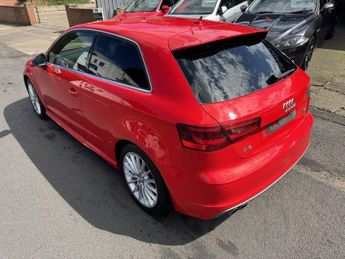AUDI A3 1.8 TFSI S line Hatchback 3dr Petrol S Tronic quattro Euro 6 (s/