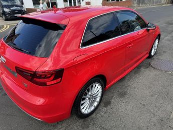 AUDI A3 1.8 TFSI S line Hatchback 3dr Petrol S Tronic quattro Euro 6 (s/