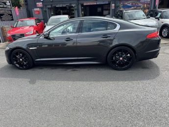 JAGUAR XF 3.0d S V6 Premium Luxury Saloon 4dr Diesel Auto Euro 5 (s/s) (27