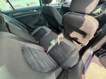 VOLKSWAGEN GOLF 2.0 TDI BlueMotion Tech GT Estate 5dr Diesel DSG Euro 5 (s/s) (1