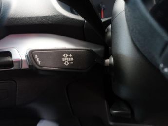 AUDI Q2 1.5 TFSI CoD 35 S line SUV 5dr Petrol S Tronic Euro 6 (s/s) (150