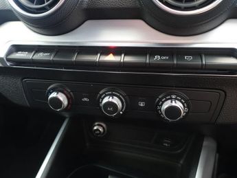 AUDI Q2 1.5 TFSI CoD 35 S line SUV 5dr Petrol S Tronic Euro 6 (s/s) (150