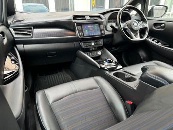 NISSAN LEAF 40kWh N-Connecta Hatchback 5dr Electric Auto (150 ps)