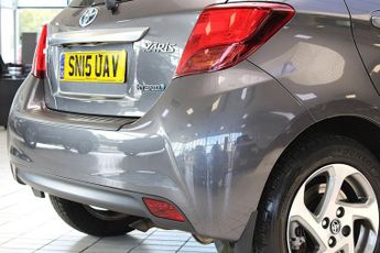 TOYOTA YARIS 1.5 VVT-h Icon Hatchback 5dr Petrol Hybrid E-CVT Euro 6 (101 ps)