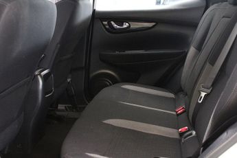 NISSAN QASHQAI 1.3 DIG-T Acenta Premium SUV 5dr Petrol DCT Auto Euro 6 (s/s) (1
