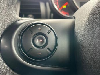 MINI HATCH 1.5 One Classic Hatchback 5dr Petrol Manual Euro 6 (s/s) (102 ps