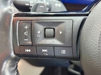 NISSAN QASHQAI 1.3 DIG-T MHEV Tekna SUV 5dr Petrol Hybrid XTRON Euro 6 (s/s) (1