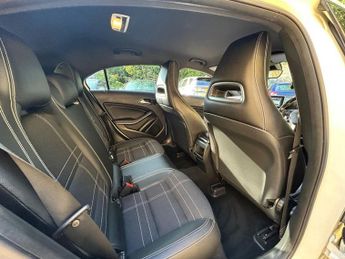 MERCEDES-BENZ A-CLASS 2.1 A200 CDI Sport Hatchback 5dr Diesel 7G-DCT Euro 6 (s/s) (136