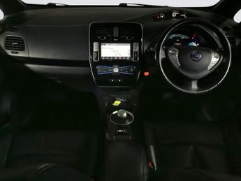 NISSAN LEAF 30kWh Tekna Hatchback 5dr Electric Auto (109 bhp)