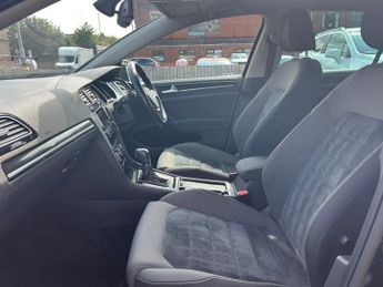 VOLKSWAGEN GOLF 1.4 TSI BlueMotion Tech ACT GT Hatchback 5dr Petrol DSG Euro 6 (