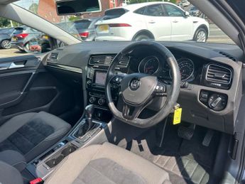 VOLKSWAGEN GOLF 1.4 TSI BlueMotion Tech ACT GT Hatchback 5dr Petrol DSG Euro 6 (