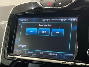 RENAULT ZOE 22kWh Dynamique Nav Hatchback 5dr Electric Auto (88 bhp)