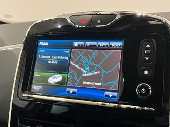 RENAULT ZOE 22kWh Dynamique Nav Hatchback 5dr Electric Auto (88 bhp)