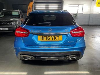 MERCEDES-BENZ GLA 2.1 GLA220 CDI AMG Line SUV 5dr Diesel 7G-DCT 4MATIC 4X4 Euro 6 