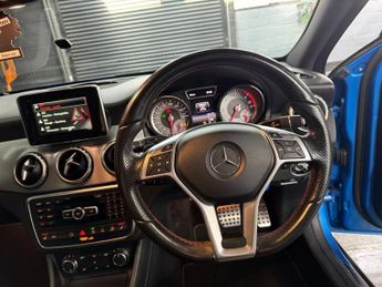 MERCEDES-BENZ GLA 2.1 GLA220 CDI AMG Line SUV 5dr Diesel 7G-DCT 4MATIC 4X4 Euro 6 