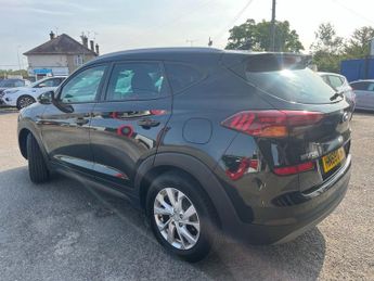 HYUNDAI TUCSON 1.6 CRDi MHEV SE Nav SUV 5dr Diesel Hybrid DCT Euro 6 (s/s) (136