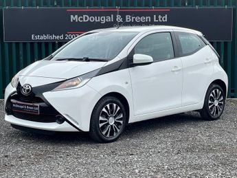 Toyota AYGO 1.0 VVT-i x-play Hatchback 5dr Petrol Manual Euro 5 Euro 5 (68 p