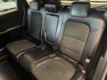 FORD KUGA 2.5 EcoBoost Duratec 14.4kWh ST-Line SUV 5dr Petrol Plug-in Hybr