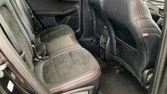 FORD KUGA 2.5 EcoBoost Duratec 14.4kWh ST-Line SUV 5dr Petrol Plug-in Hybr