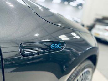 MERCEDES-BENZ EQC EQC 400 80kWh AMG Line (Premium) SUV 5dr Electric Auto 4MATIC (4