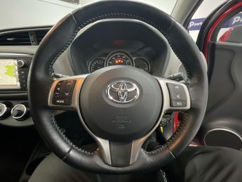TOYOTA YARIS 1.33 Dual VVT-i Icon Hatchback 5dr Petrol Manual Euro 6 (99 ps) 