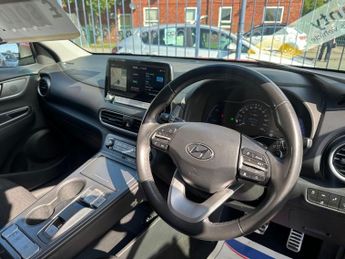 HYUNDAI KONA 64kWh Premium SUV 5dr Electric Auto (7kW Charger) (204 ps)