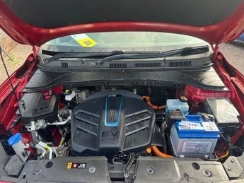 HYUNDAI KONA 64kWh Premium SUV 5dr Electric Auto (7kW Charger) (204 ps)