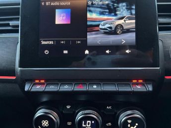 RENAULT ARKANA 1.6 E-TECH esprit Alpine SUV 5dr Petrol Hybrid Auto Euro 6 (s/s)