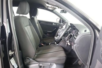 VOLKSWAGEN T-ROC 1.5 TSI EVO Black Edition DSG Euro 6 (s/s) 5dr