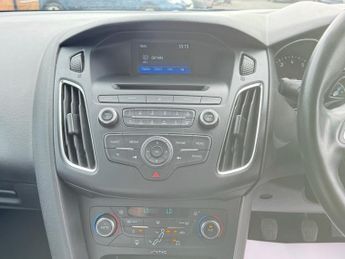 FORD FOCUS 1.0 ZETEC MANUAL 