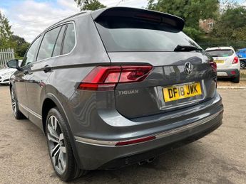 VOLKSWAGEN TIGUAN 2.0 TDI R-Line SUV 5dr Diesel DSG 4Motion Euro 6 (s/s) (150 ps)
