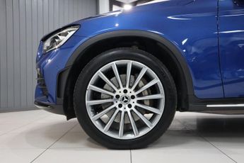 MERCEDES-BENZ GLC 2.0 GLC300d AMG Line (Premium) Coupe 5dr Diesel G-Tronic+ 4MATIC