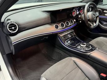 MERCEDES-BENZ E-CLASS 2.0 E220d AMG Line (Premium) Saloon 4dr Diesel G-Tronic+ Euro 6 