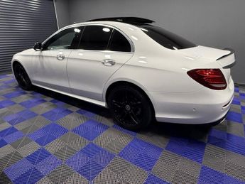 MERCEDES-BENZ E-CLASS 2.0 E220d AMG Line (Premium) Saloon 4dr Diesel G-Tronic+ Euro 6 