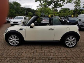 MINI CONVERTIBLE 1.6 Cooper Convertible 2dr Petrol Manual Euro 4 (115 ps)