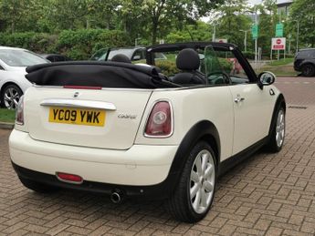 MINI CONVERTIBLE 1.6 Cooper Convertible 2dr Petrol Manual Euro 4 (115 ps)