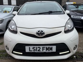 Toyota AYGO 1.0 VVT-i Fire Hatchback 5dr Petrol MultiMode Euro 5 (a/c) (67 p