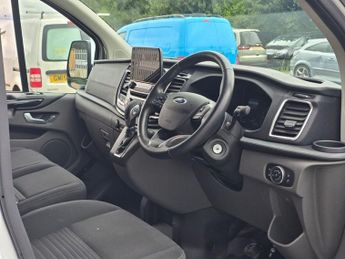 FORD TRANSIT CUSTOM 2.0 280 EcoBlue Limited Panel Van 5dr Diesel Auto L1 H1 Euro 6 (