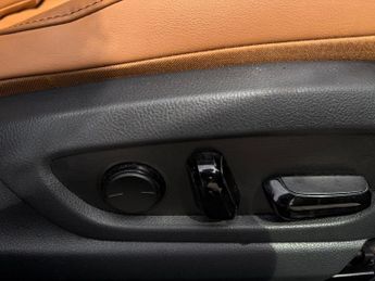 LEXUS UX 300e 54.3kWh SUV 5dr Electric Auto (204 ps)