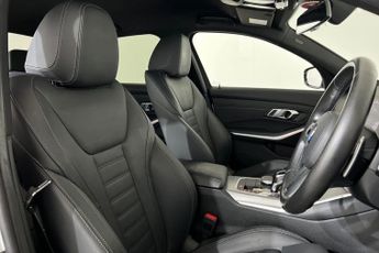 BMW 3 SERIES 2.0 320i M Sport Saloon 4dr Petrol Auto Euro 6 (s/s) (184 ps) Se