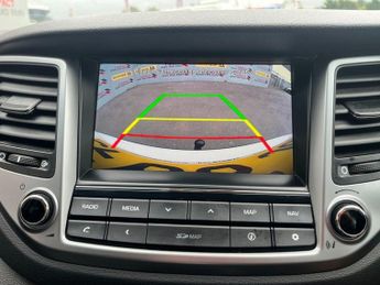 HYUNDAI TUCSON 2.0 CRDi Premium SUV 5dr Diesel Auto 4WD Euro 6 (185 ps)