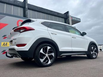 HYUNDAI TUCSON 2.0 CRDi Premium SUV 5dr Diesel Auto 4WD Euro 6 (185 ps)