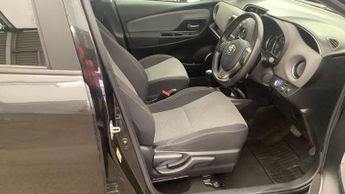TOYOTA YARIS 1.5 VVT-h Icon Hatchback 5dr Petrol Hybrid E-CVT Euro 6 (s/s) (1