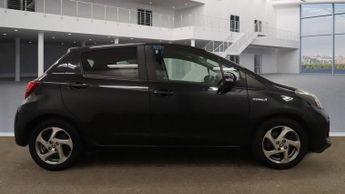 TOYOTA YARIS 1.5 VVT-h Icon Hatchback 5dr Petrol Hybrid E-CVT Euro 6 (s/s) (1